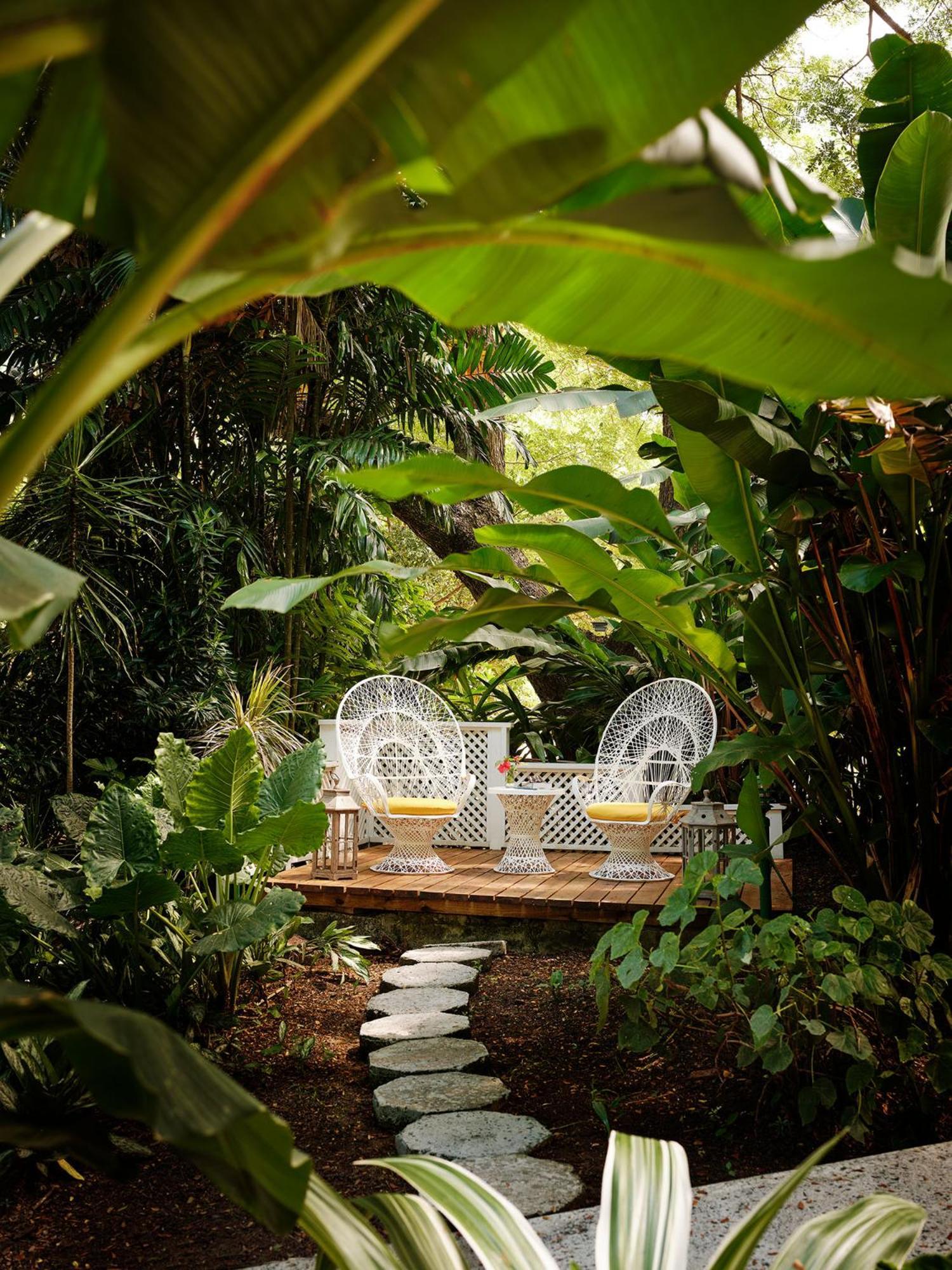 ホテル East Winds St. Lucia グロス・アイレット エクステリア 写真