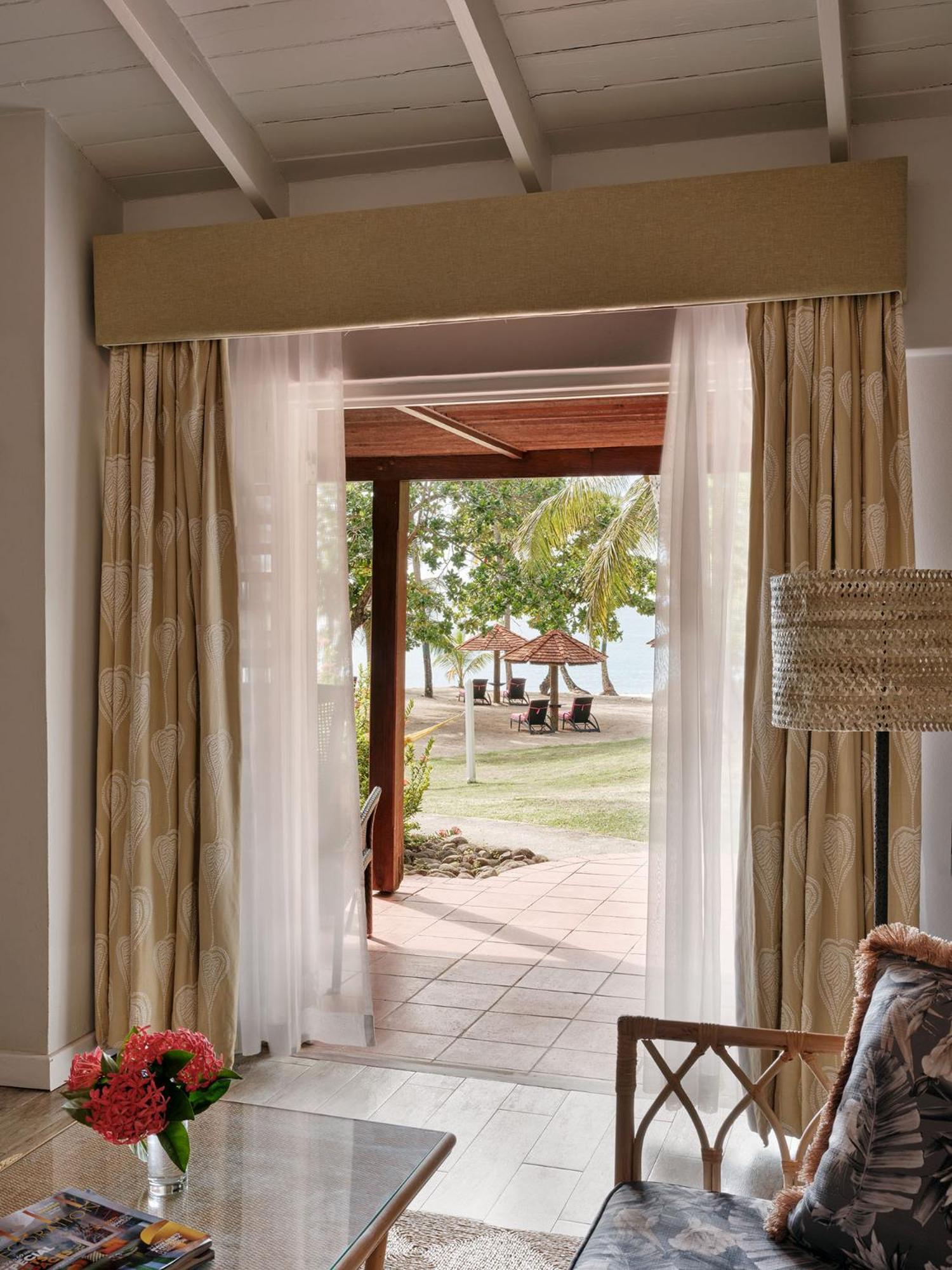 ホテル East Winds St. Lucia グロス・アイレット エクステリア 写真